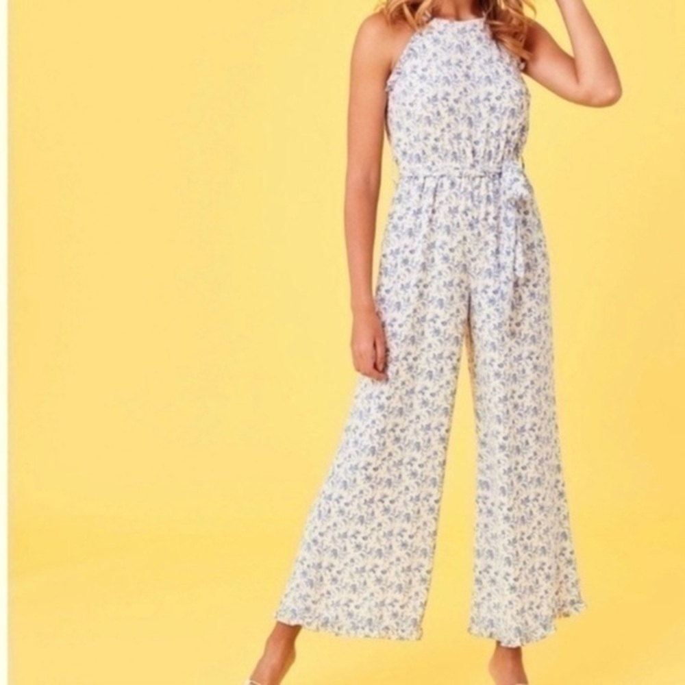 NWT CeCe jumper light blue floral size 8 soft girl rufflespp